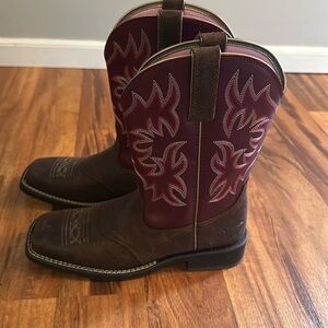 ARIAT Delilah western boots